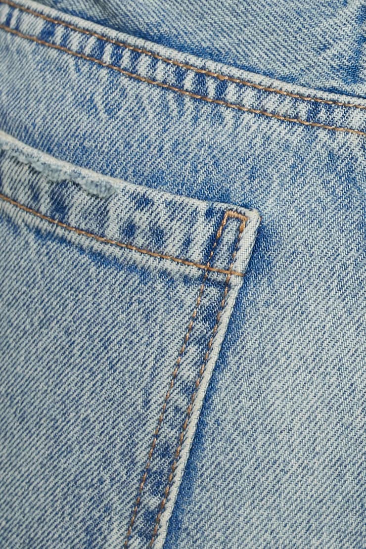 Low Rise Cuffed Denim Shorts BLUE - Image 4