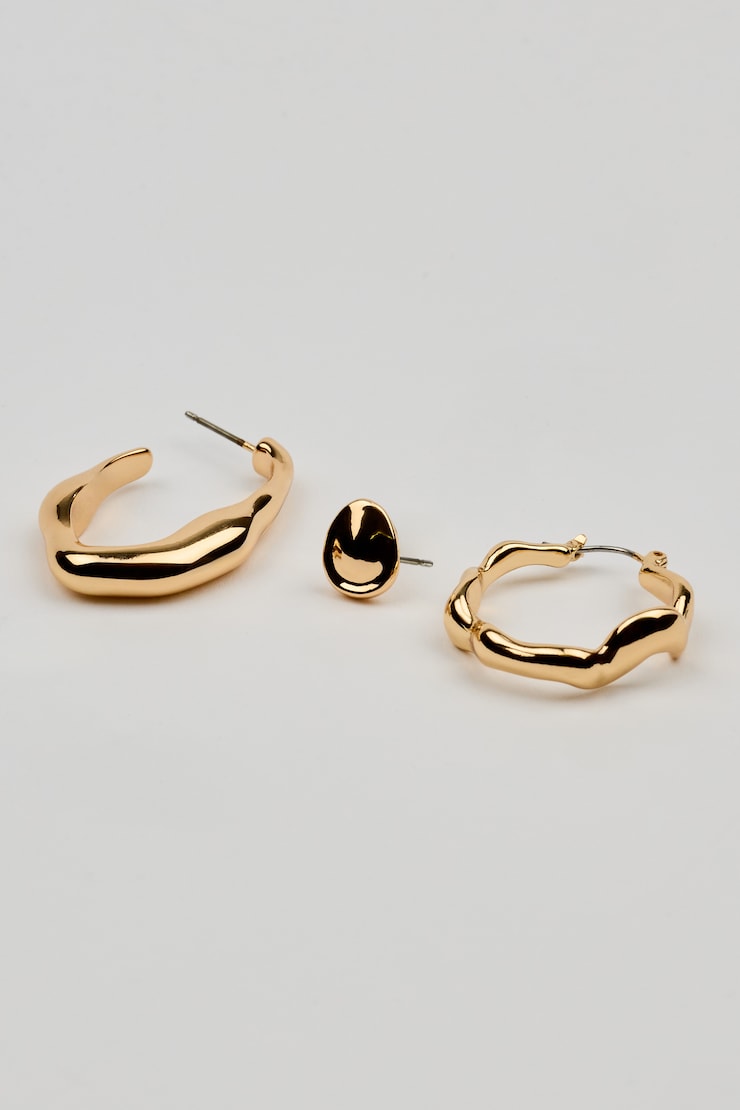 3 Pack of Wavy Studs and Hoop Earrings Yellow - Image 3