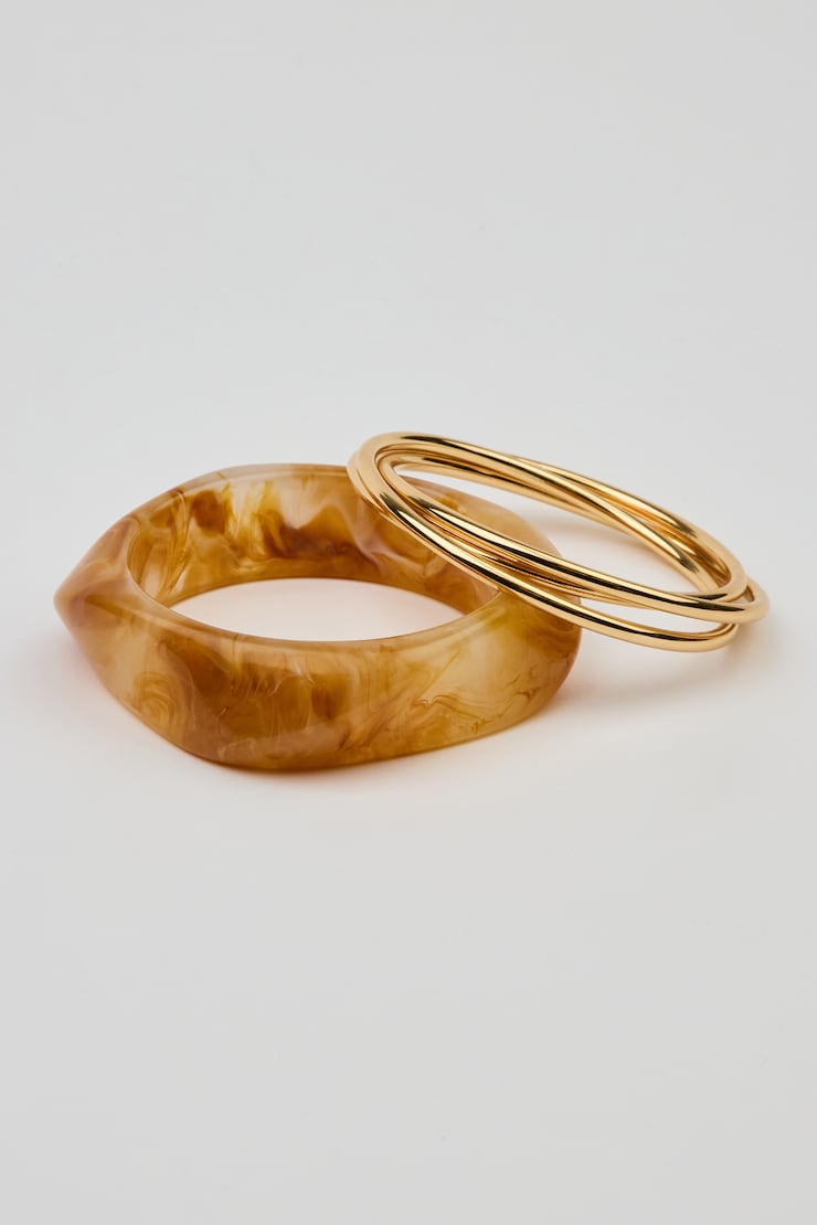 Set of 4 Resin & Clean Twist Bangles Brown - Image 2